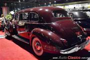 Calificación de 1942 Packard One Eighty, 8 cilindros en línea de 356ci con 165hp - Retromobile 2017