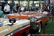 Calificación de 1959 Ford Fairlane Sunliner 500. Motor V8 de 332ci que desarrolla 225hp - Retromobile 2018