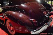 Calificación de 1942 Packard One Eighty, 8 cilindros en línea de 356ci con 165hp - Retromobile 2017