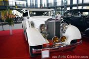 Calificación de 1934 Packard Eight 8 cilindros en Línea de 385 ci con 145hp - Retromobile 2017