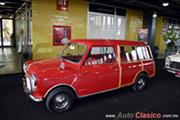 Calificación de 1968 Mini Travel Woody, 4 cilindros en línea de 1000cc con 60hp - Retromobile 2017