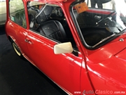 Calificación de Austin Mini 850 1971 - Salón Retromobile FMAAC México 2015