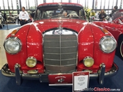 Calificación de Mercedes Benz 220SE 1960 - Salón Retromobile FMAAC México 2015