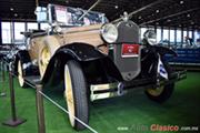 Calificación de 1931 Ford A Roadster. Motor 4L de 201ci que desarrolla 40hp - Retromobile 2018