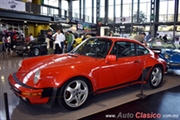 Calificación de 1975 Porsche 911 Motor Boxer 6 3300cc 260hp - Salón Retromobile 2019 "Clásicos Deportivos de 2 Plazas"