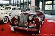 Calificación de 1939 Packard Phaeton 6 cilindros en línea de 245ci con 100hp - Retromobile 2017