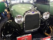 Salón Retromobile FMAAC México 2015: Ford A Roadster 1928