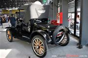 Calificación de 1925 Ford T Runabout, 4 cilindros en línea de 177ci con 20hp - Retromobile 2017