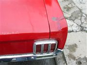 Mustang 1966 Coupe - Viéndolo bien, si trae algunos detalles