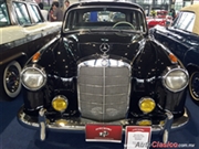 Calificación de Mercedes Benz 220S 1959 - Salón Retromobile FMAAC México 2015