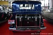 Calificación de 1934 Packard Eight 8 cilindros en línea de 385ci con 145hp - Retromobile 2017