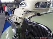 Calificación de 1937 Packard 6 ruedas motor 8 cilindros en línea 320 pulg3 135hp - Salón Retromobile FMAAC México 2016