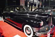 Calificación de 1947 Packard Custom Clipper Super Limousine 8 cilindros en línea de 356ci con 165hp - Retromobile 2017