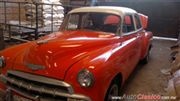 chevrolet 1952 sedan 4 puertas - Nueva pintura naranja y blanco