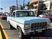 Note d'El Desfile - American Classic Cars Mazatlan 2016