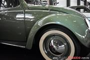 Calificación de 1952 VW Sedan Split Window 4 cilindros boxer de 900cc con 25hp - Retromobile 2017