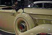 Calificación de 1936 Packard Super Eight, 8 cilindros en línea de 320ci con 130hp. - Retromobile 2017