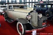 Calificación de 1932 Packard Coupe Super Eight, 8 cilindros en línea de 385ci con 135hp - Retromobile 2017