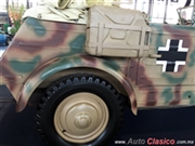 Calificación de VW Kübelwagen 1942 - Salón Retromobile FMAAC México 2015