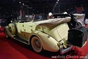 Calificación de 1936 Packard Super Eight, 8 cilindros en línea de 320ci con 130hp. - Retromobile 2017