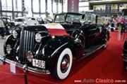 Calificación de 1939 Packard Twelve V12 de 473ci con 175hp Presidencial - Retromobile 2017