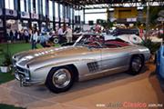 1960 Mercedes Benz 300SL. Motor 6L de 3,000cc que desarrolla 215hp - Retromobile 2018's Rating