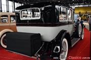 Calificación de 1928 Packard 826, 8 cilindros en línea de 321ci con 100hp - Retromobile 2017