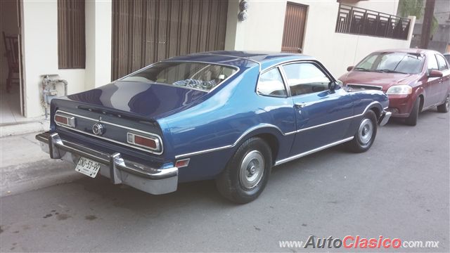 1976 Ford Maverick - 24 Aniversario Museo del Auto de Monterrey