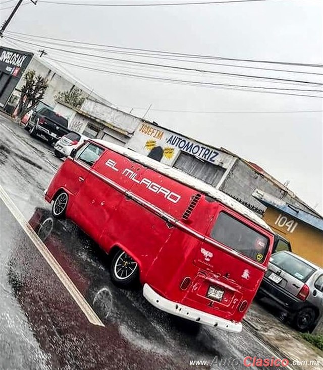 1973 Vw Combi - Desfile Monterrey Día Nacional del Auto Antiguo