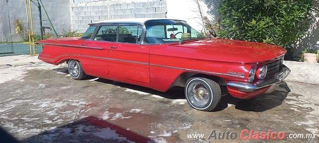 1960 Chevrolet Buick Oldsmobile - Desfile Monterrey Día Nacional del Auto Antiguo