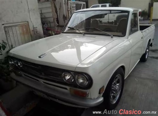 1972 Datsun 521 - Desfile Monterrey Día Nacional del Auto Antiguo