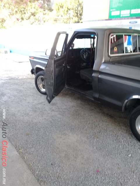 1977 Ford F100 - Día Nacional del Auto Antiguo Monterrey 2019