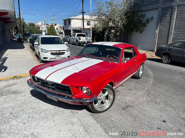 1967 Ford Mustang - Desfile Monterrey Día Nacional del Auto Antiguo