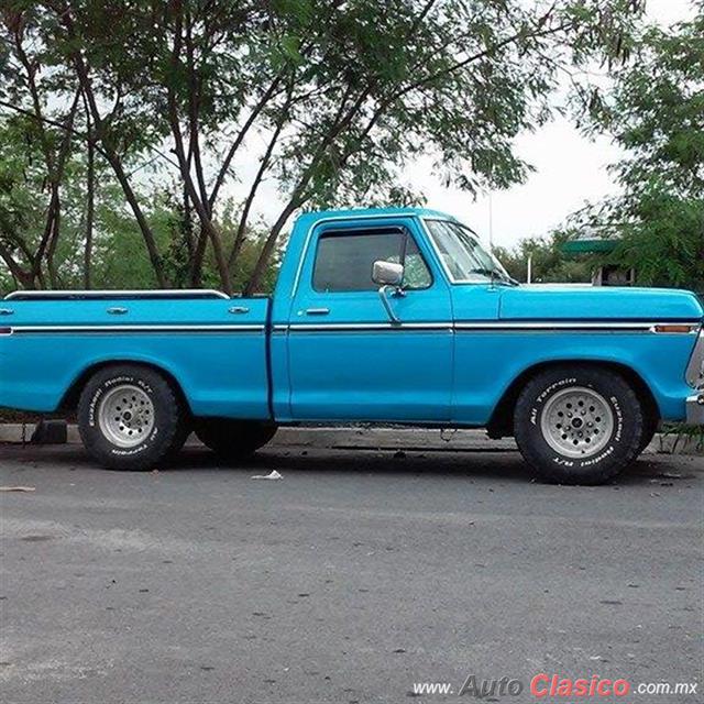 1976 Ford F100 - Día Nacional del Auto Antiguo Monterrey 2018