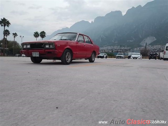 1983 Datsun J1600 - Desfile Monterrey Día Nacional del Auto Antiguo