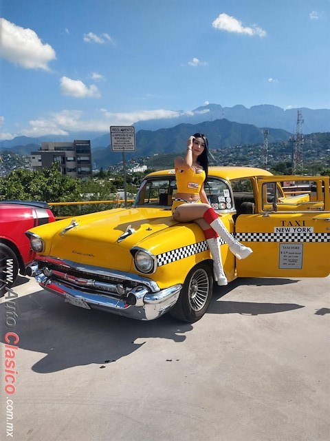 1957 Chevrolet Bel Air - Desfile Monterrey Día Nacional del Auto Antiguo