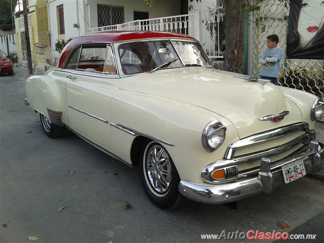 1951 Chevrolet Styleline DeLuxe 2d sedan hard top - 24 Aniversario Museo del Auto de Monterrey