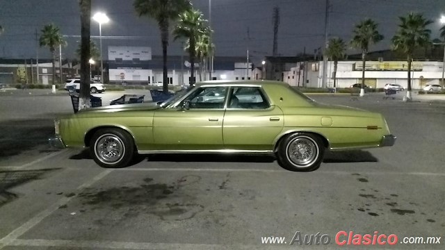 1973 Ford Ltd - Desfile Monterrey Día Nacional del Auto Antiguo