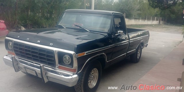 1978 ford pick up - Desfile Monterrey Día Nacional del Auto Antiguo