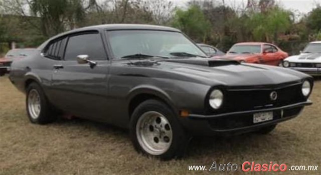 1976 Ford Maverick - Desfile Monterrey Día Nacional del Auto Antiguo