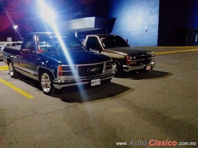 89 Chevrolet Silverado - Desfile Monterrey Día Nacional del Auto Antiguo