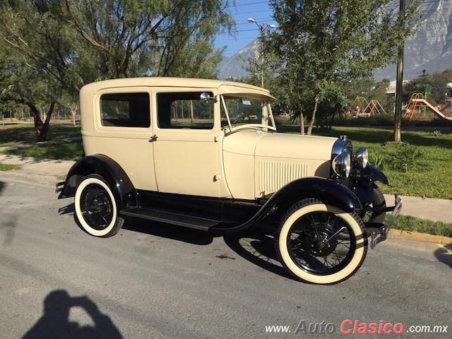 1928 Ford Modelo A - Desfile Monterrey Día Nacional del Auto Antiguo