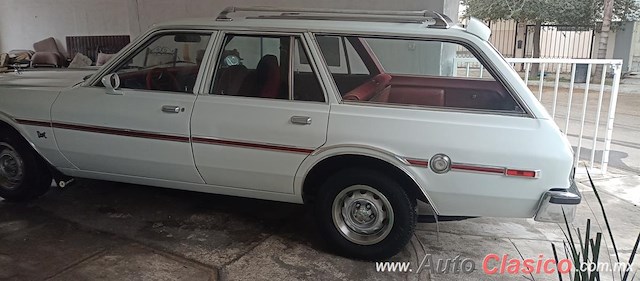 1979 Dodge Dart guayin - Desfile Monterrey Día Nacional del Auto Antiguo