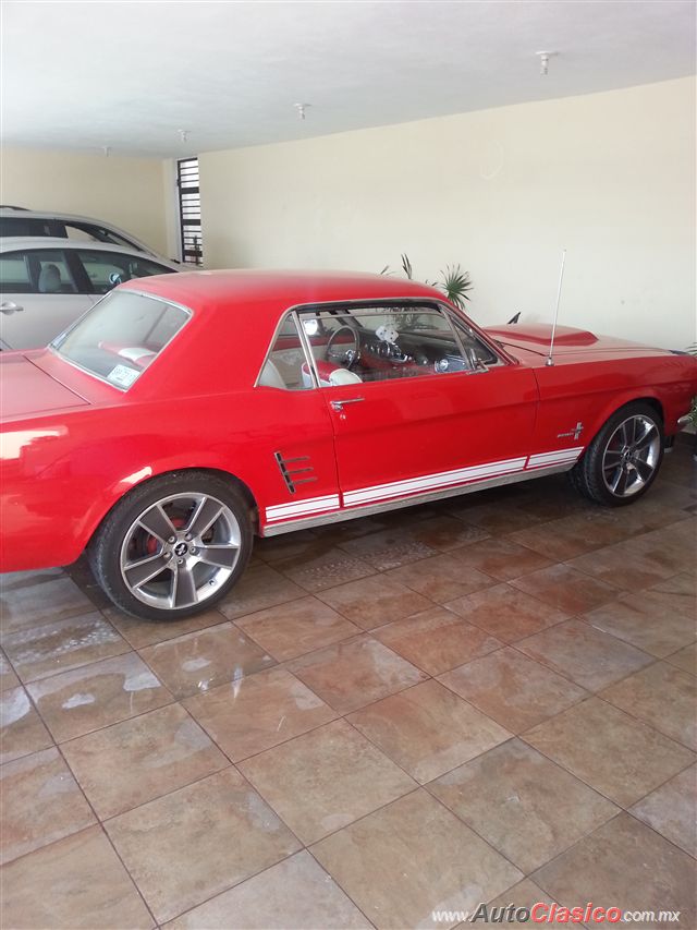 1966 mustang hard top - 24 Aniversario Museo del Auto de Monterrey