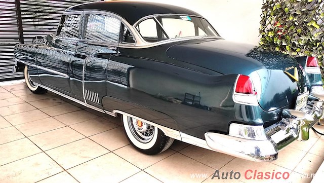 1952 Cadillac Fleetwood - Desfile Monterrey Día Nacional del Auto Antiguo