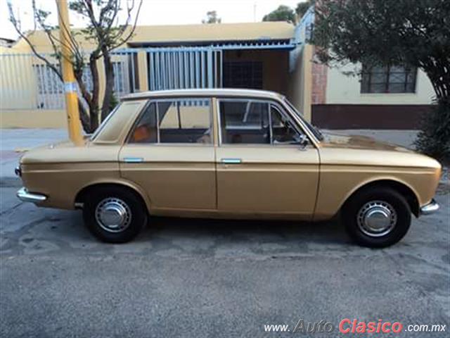 1968 Datsun Bluebird - Día Nacional del Auto Antiguo Monterrey 2018