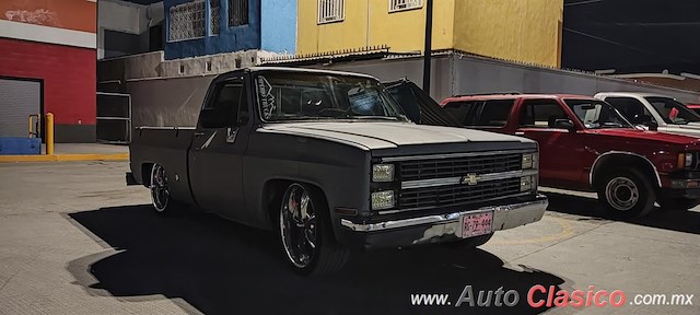 1977 Chevrolet C10 - Desfile Monterrey Día Nacional del Auto Antiguo