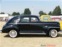 10a Expoautos Mexicaltzingo - 1946 Plymouth 4 Doors