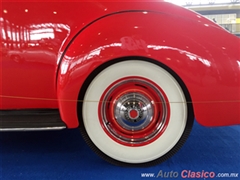 Salón Retromobile FMAAC México 2016 - 1940 Packard Convertible