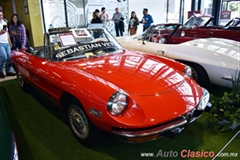 Alfa Romeo 1974 2000 Spider Iniezione. Motor 4L de 2,000cc que desarrolla 129hp